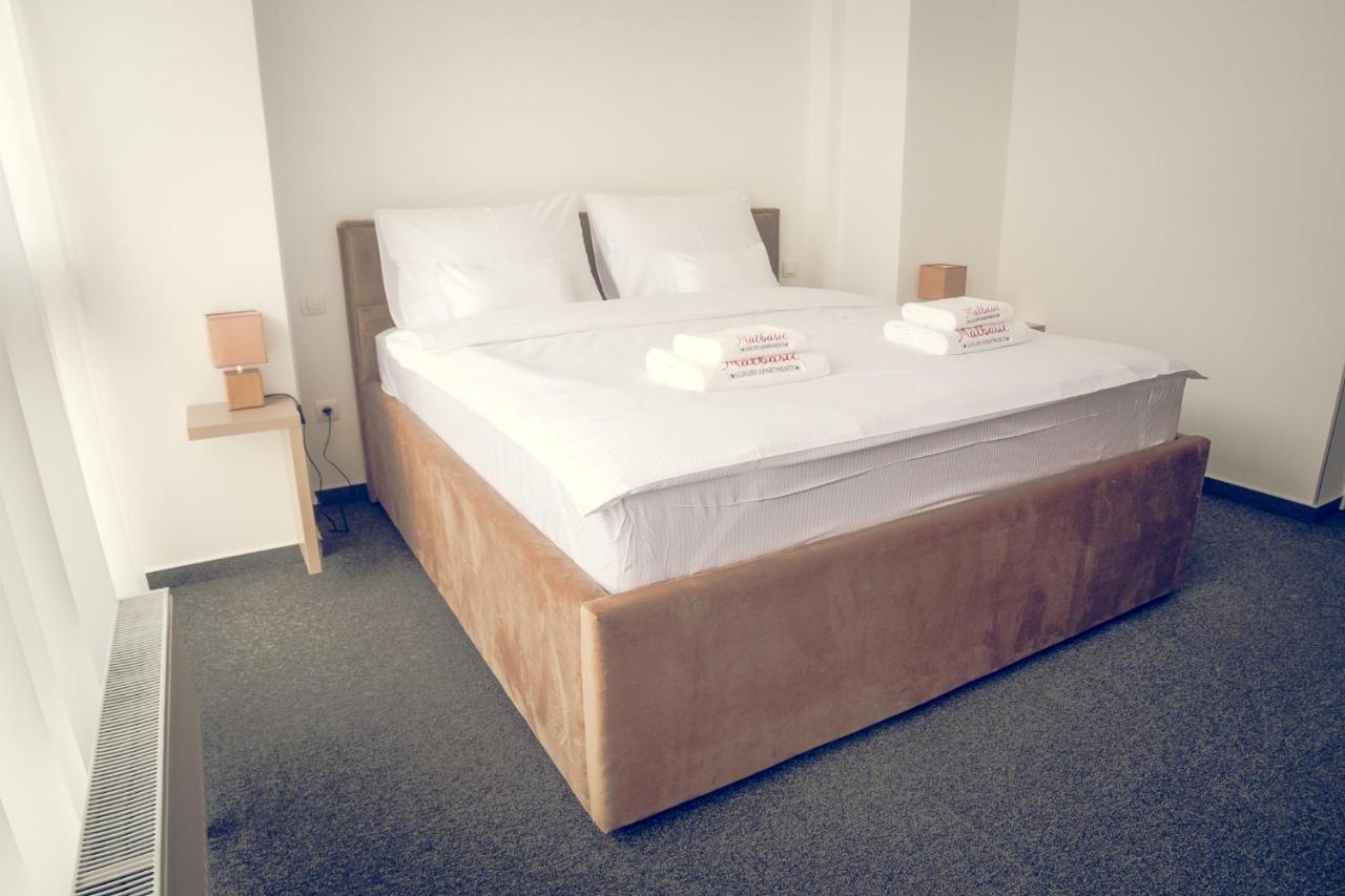 Apartmani Sl Luxury Μπάνια Λούκα Εξωτερικό φωτογραφία