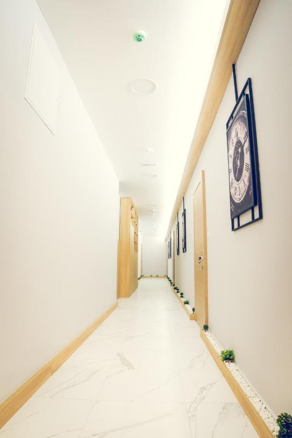 Apartmani Sl Luxury Μπάνια Λούκα Εξωτερικό φωτογραφία