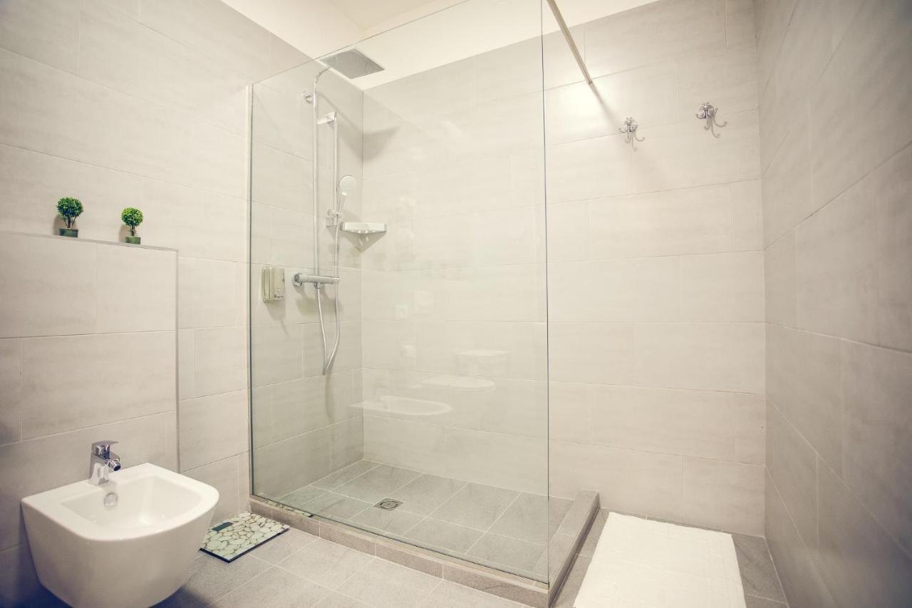 Apartmani Sl Luxury Μπάνια Λούκα Εξωτερικό φωτογραφία