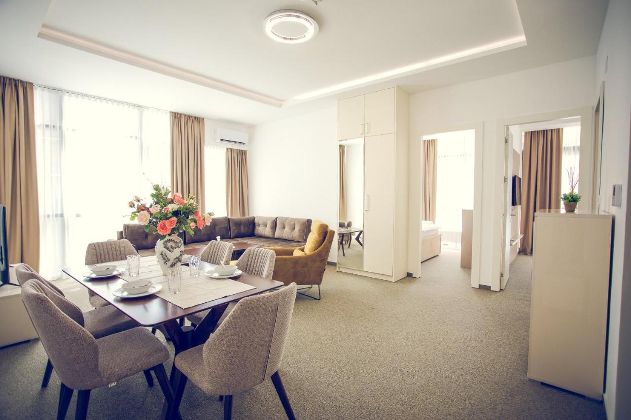 Apartmani Sl Luxury Μπάνια Λούκα Εξωτερικό φωτογραφία